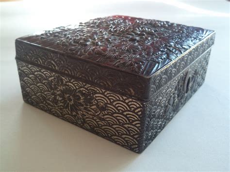 red top secret metal keepsake box|Keepsake Boxes .